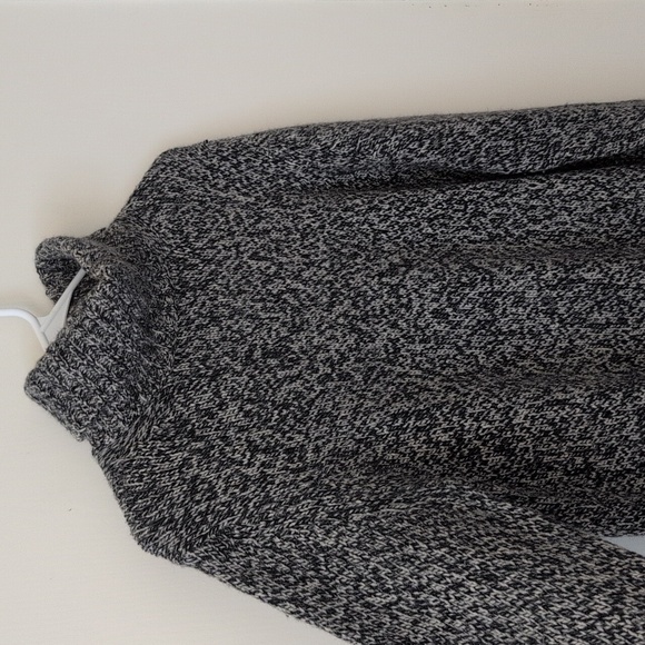 Vintage The Limited Womens Medium Wool Blend Turtleneck Sweater Black Classic - Picture 5 of 7